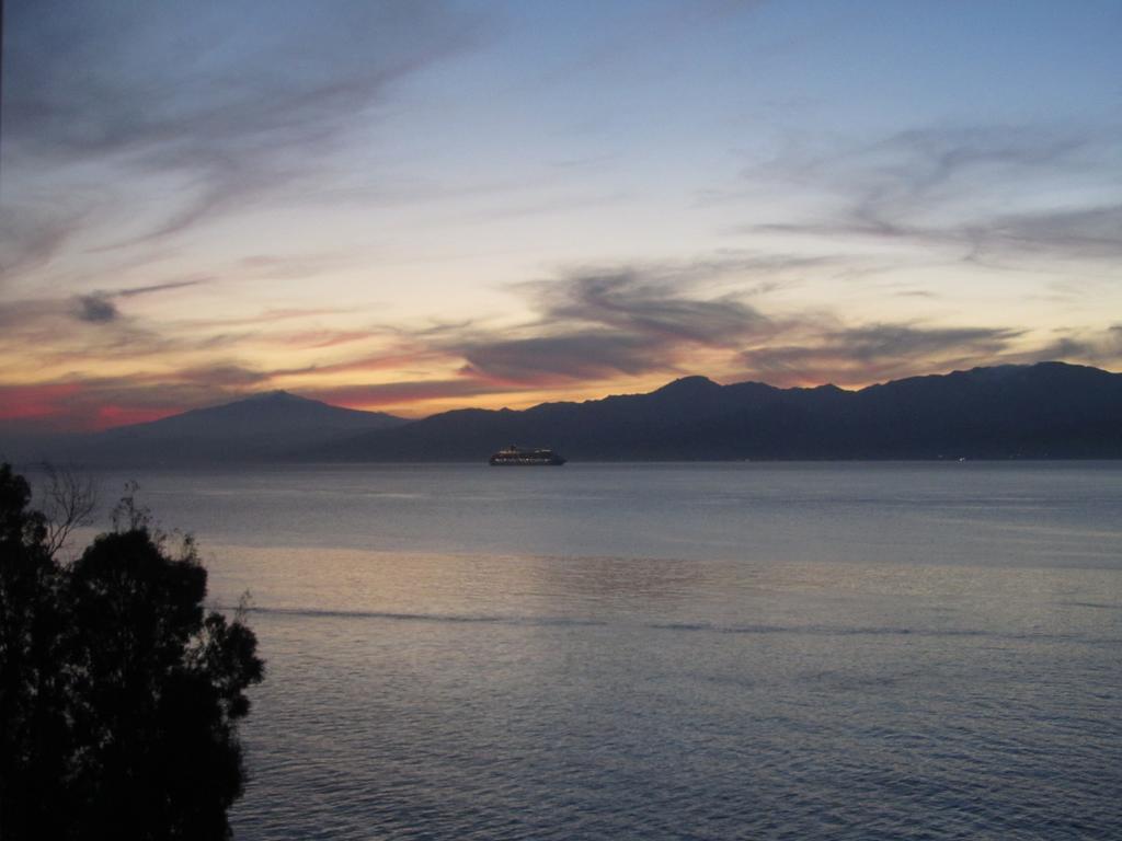 Hotel Residence Thalassa Reggio di Calabria Buitenkant foto