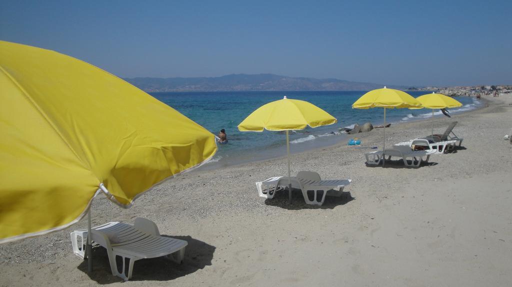 Hotel Residence Thalassa Reggio di Calabria Buitenkant foto