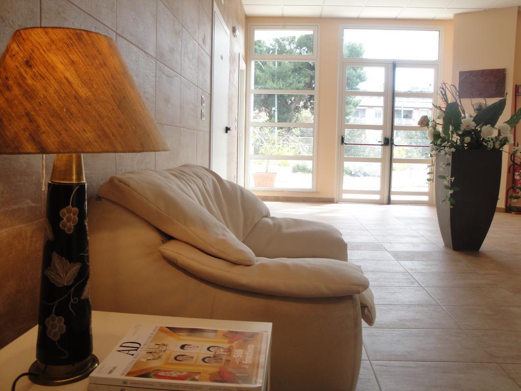 Hotel Residence Thalassa Reggio di Calabria Buitenkant foto