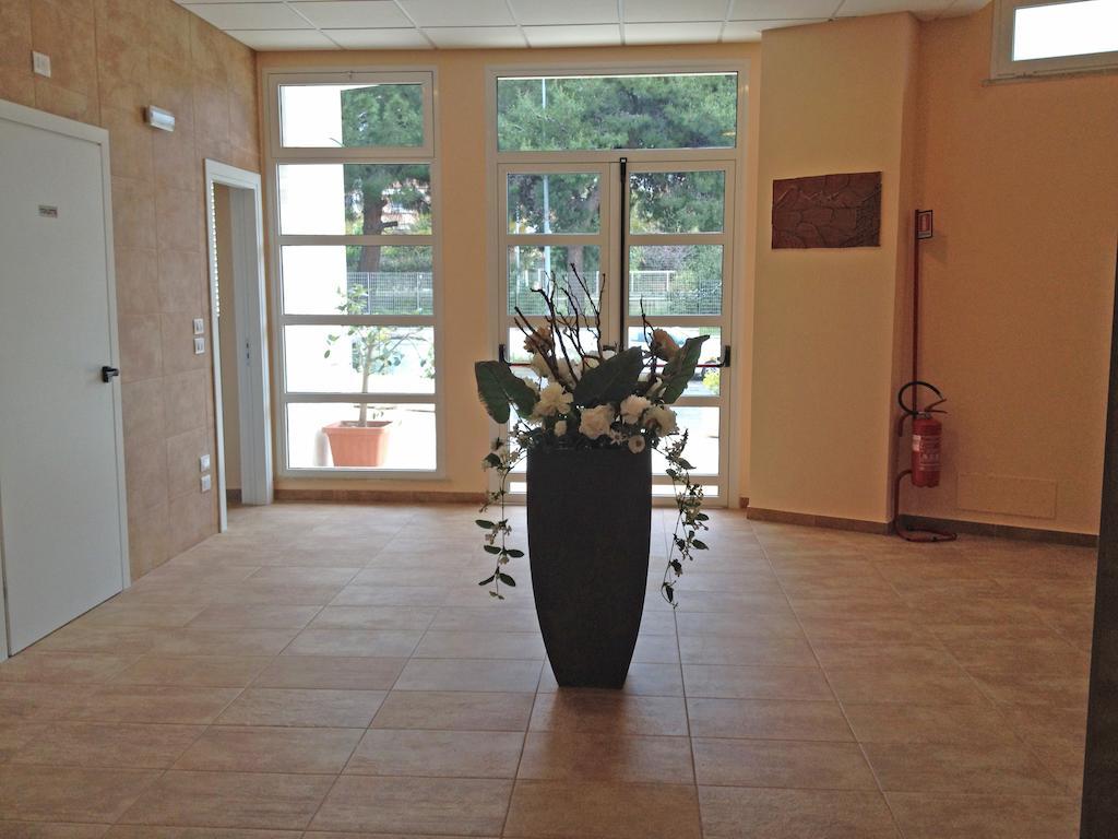 Hotel Residence Thalassa Reggio di Calabria Buitenkant foto
