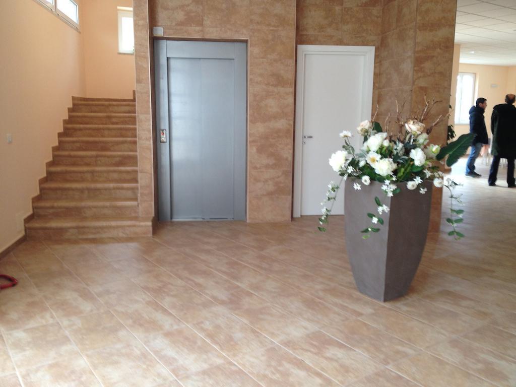 Hotel Residence Thalassa Reggio di Calabria Buitenkant foto