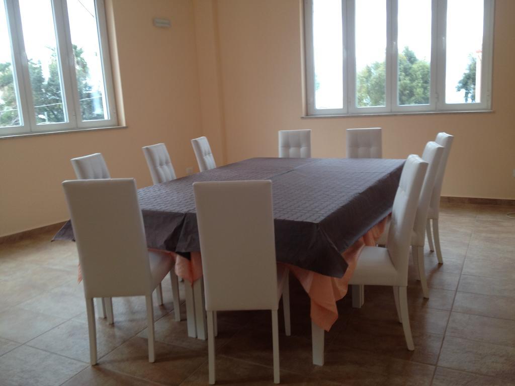 Hotel Residence Thalassa Reggio di Calabria Buitenkant foto