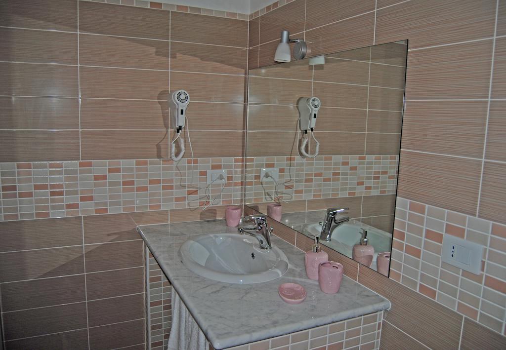 Hotel Residence Thalassa Reggio di Calabria Kamer foto